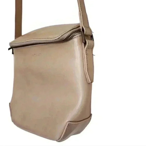 Matt & Nat Moxy Bag Crossbody Purse Adjustable Strap Faux Leather Beige Women - Picture 3 of 16